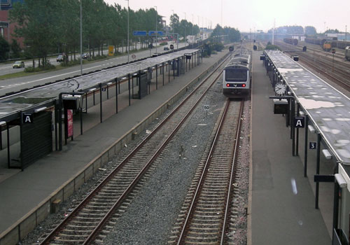 Der er langt til København - toget kører